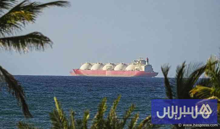 الإمارات تدين استهداف إيران لناقلتين