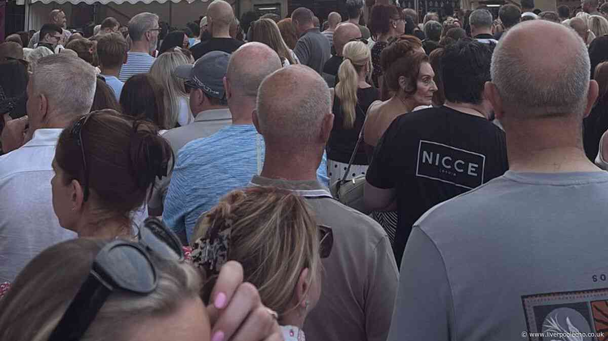 Fans hit out at Salt and Tar 'hour wait at bar' as 'operational issues' blamed