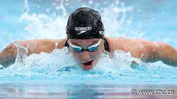 Summer McIntosh shatters Pan Pacs record to win gold in 400m medley