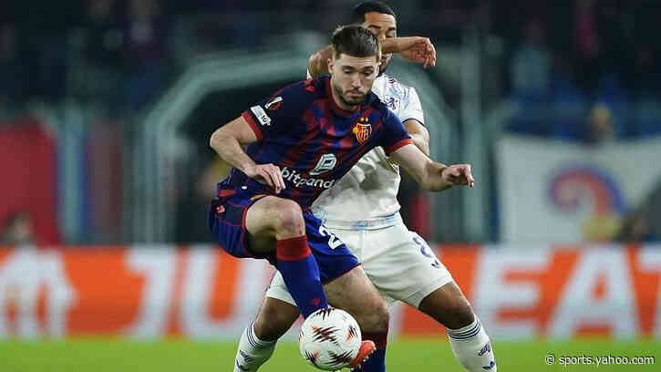 Preston sign French midfielder Leroy from Basel