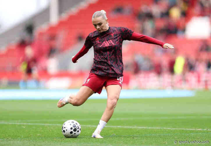Liverpool midfielder Lundgaard joins Eintracht Frankfurt