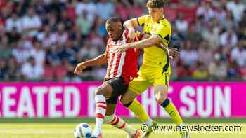 Alassane Pléa laat PSV-trainer Bosz schrikken met blessure