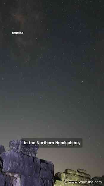 Meteors stun stargazers hours after solar eclipse