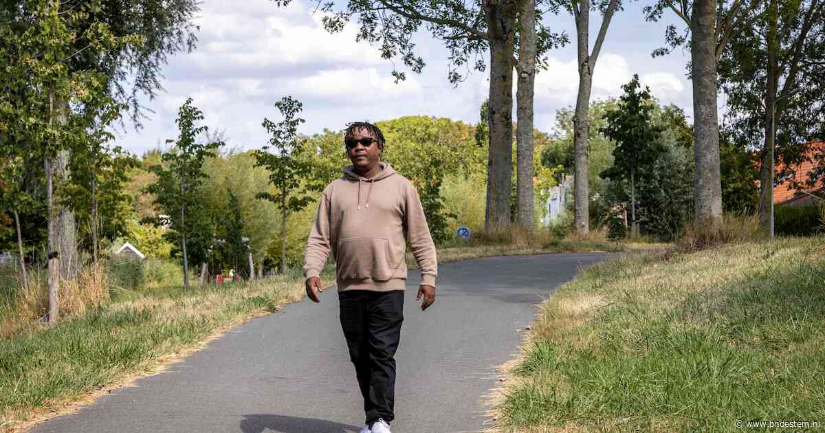 Simon was de eerste bewoner van de voormalige vuilnisberg in Vlissingen: ‘De eenzaamheid maakte me paranoïde’