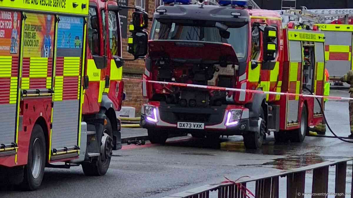 A46 closed over grassland fire as 'major incident' declared