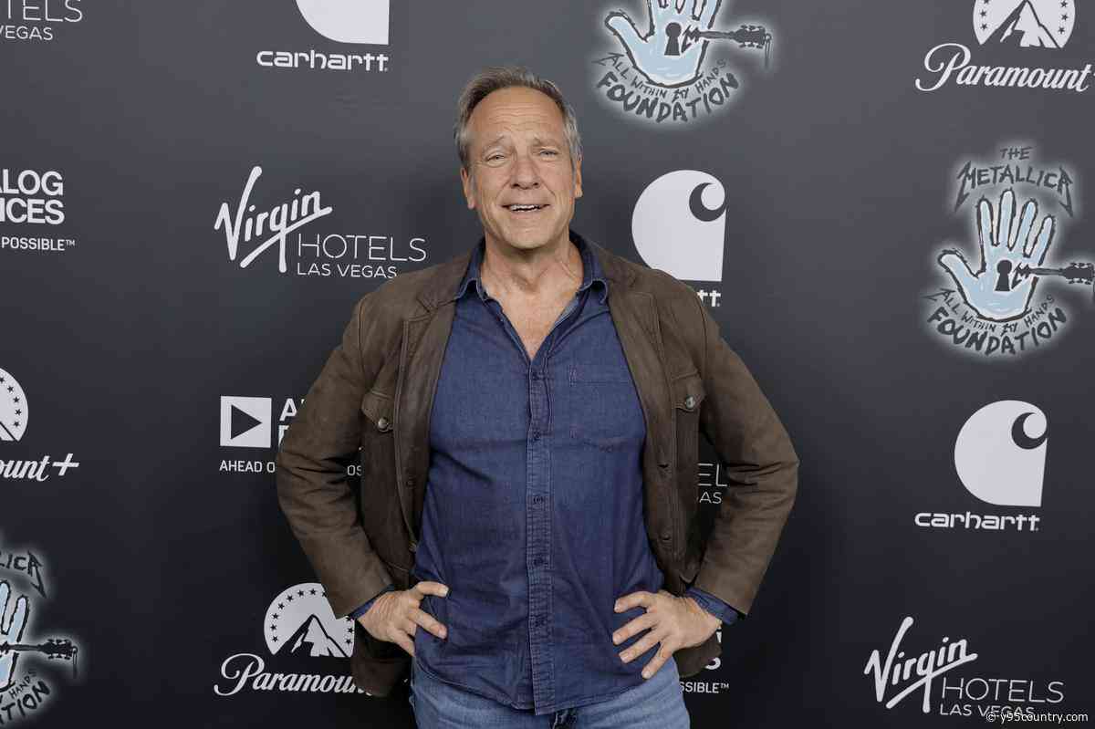 Casper Hosts Mike Rowe For Major Wells Fargo Grant Announcement