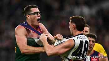 ‘Flagmantle’ too good in fightback victory over Crows as top-six spots open up