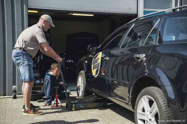 Joas en Stéphan gaan klussen aan de Mazda 6 Sportbreak: Twee linkerhanden en twee linkerpoten