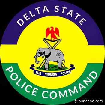 Police arrest two suspected drug dealers, recover 132 tramadol sachets