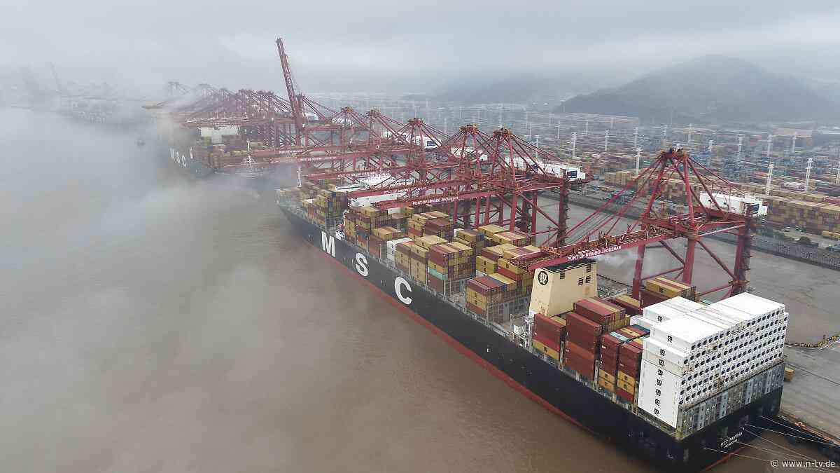 Viel schneller als der Suezkanal: China schickt Schiffe jetzt per "Express-Frachtroute" über das Nordpolarmeer