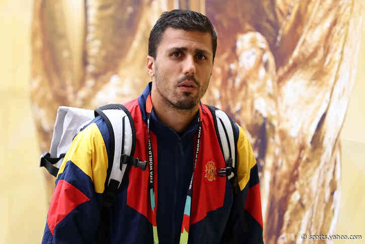 Barcelona put striker pursuit on hold to complete blockbuster signing – report