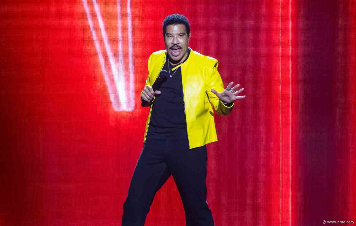 Lionel Richie hits out at Usher and Chris Brown’s joint tour: “We didn’t go to jail”