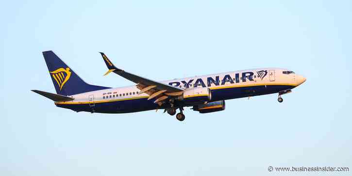 An airline passenger almost got sucked out of the plane. A new report shows how it happened.