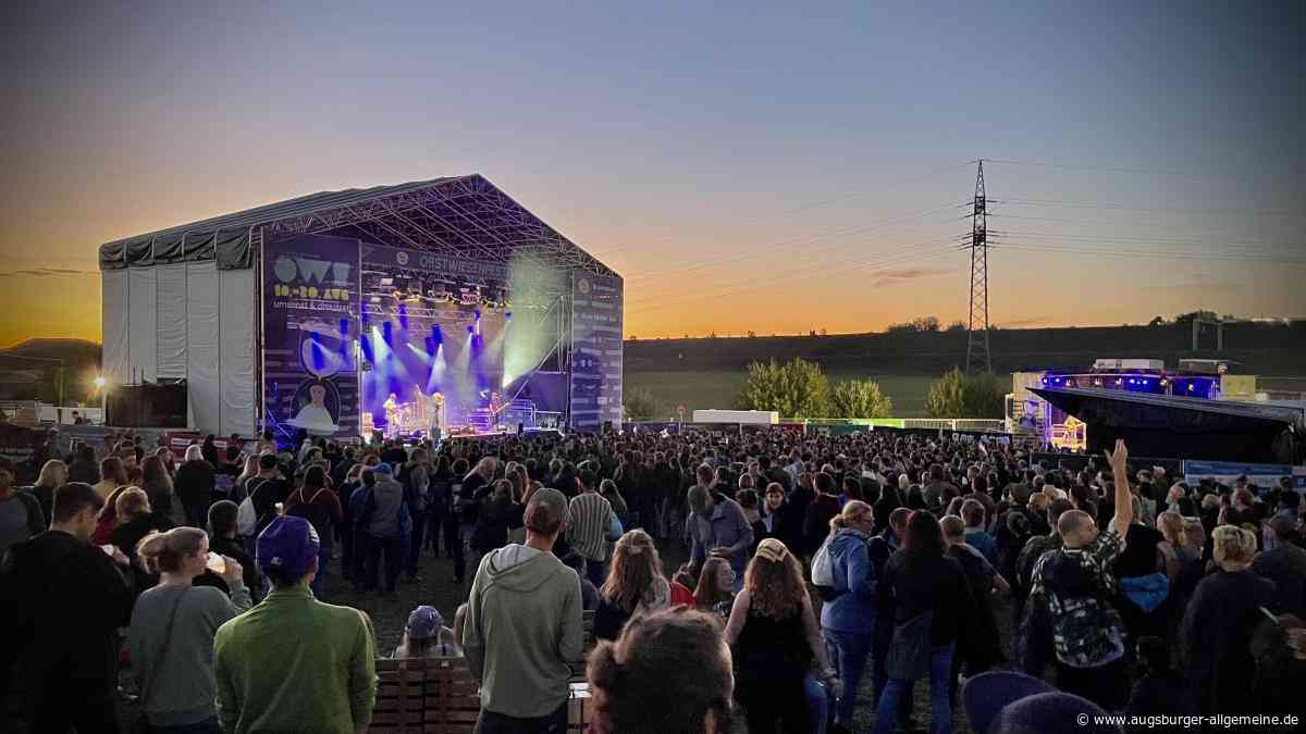 Obstwiesenfestival 2026 kommt mit Indie-Rocker Maximo Park und zahlreichen Bands