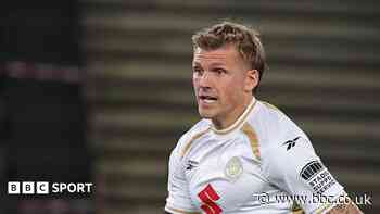 Burton sign MK Dons midfielder Collar on loan