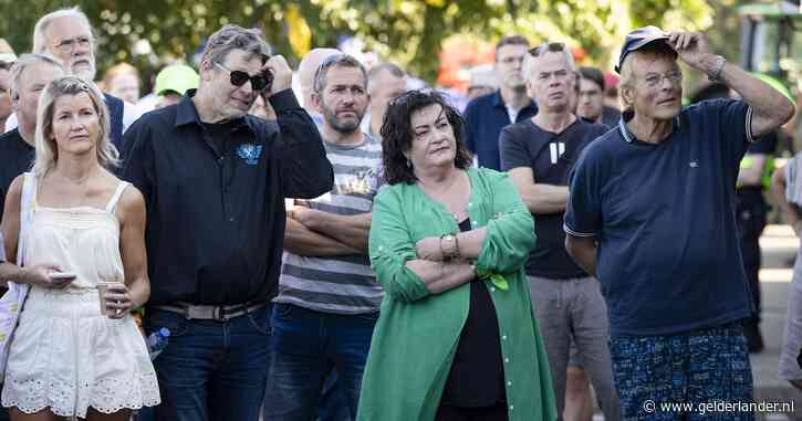 Lees terug: Van der Plas noemt dodelijk ongeval domper voor een ‘verder mooi protest’ met ‘emotionele verhalen’