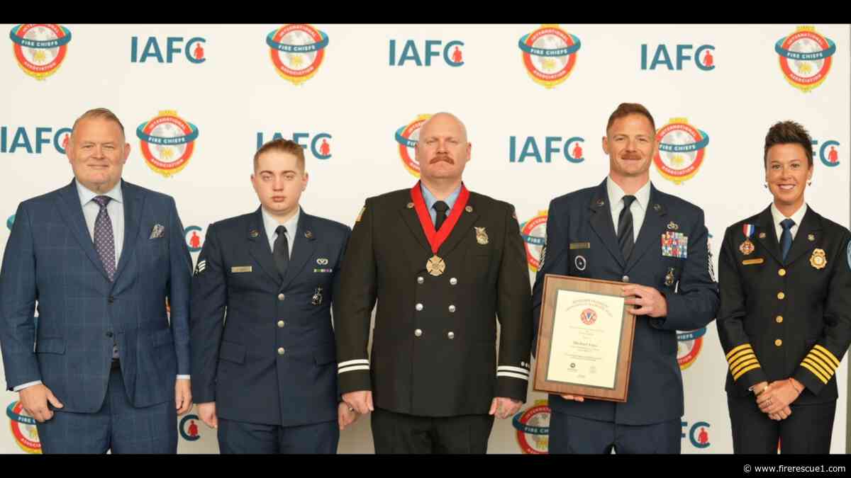 Texas fire captain honored with IAFC Ben Franklin Award for Valor