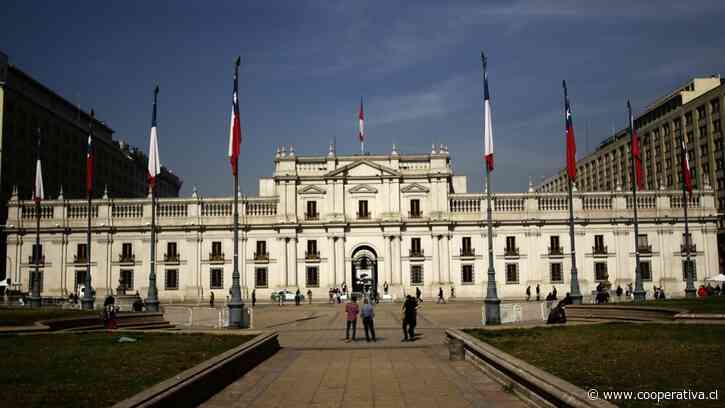 Tres ministras, seis subsecretarios y 33 seremis: las bajas de Kast en 5 meses