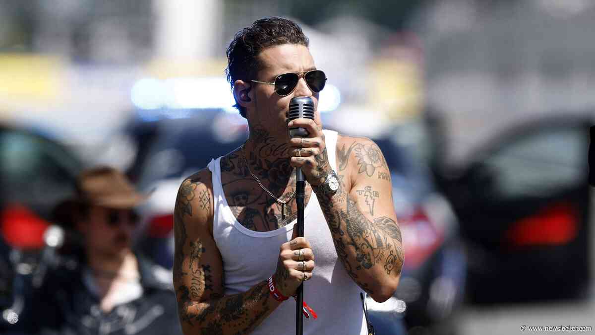 Douwe Bob voert ’serieuze gesprekken’ met Amerikaanse platenmaatschappijen na gastoptreden bij Zac Brown band
