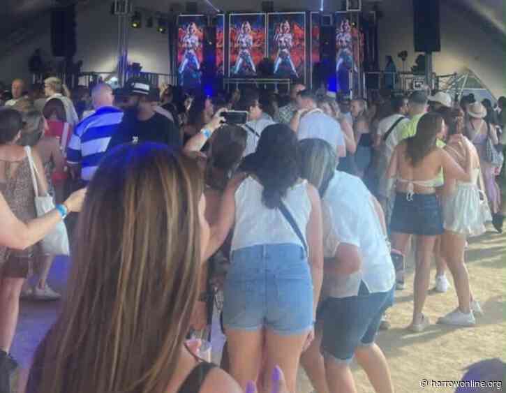 Thousands flock to Bushey for huge House & Garage live event