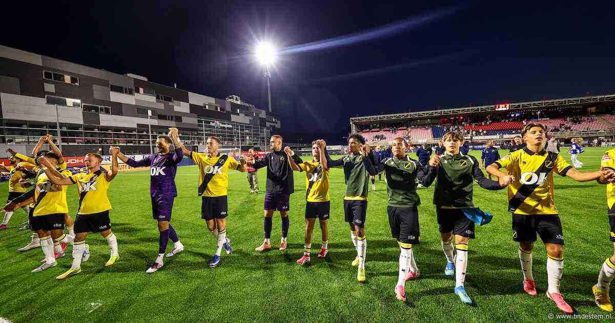Een minuut stilte voor Bob Maaskant, Seuntjens terug in wedstrijdselectie van NAC tegen VVV