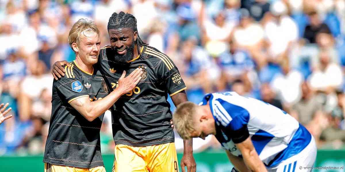 Ajax-spits Tolu reageert op veelbesproken incident: 'Wil niet in problemen komen'