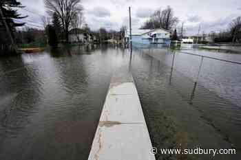 Feds reports progress on climate adaptation but climate groups say it isn't enough