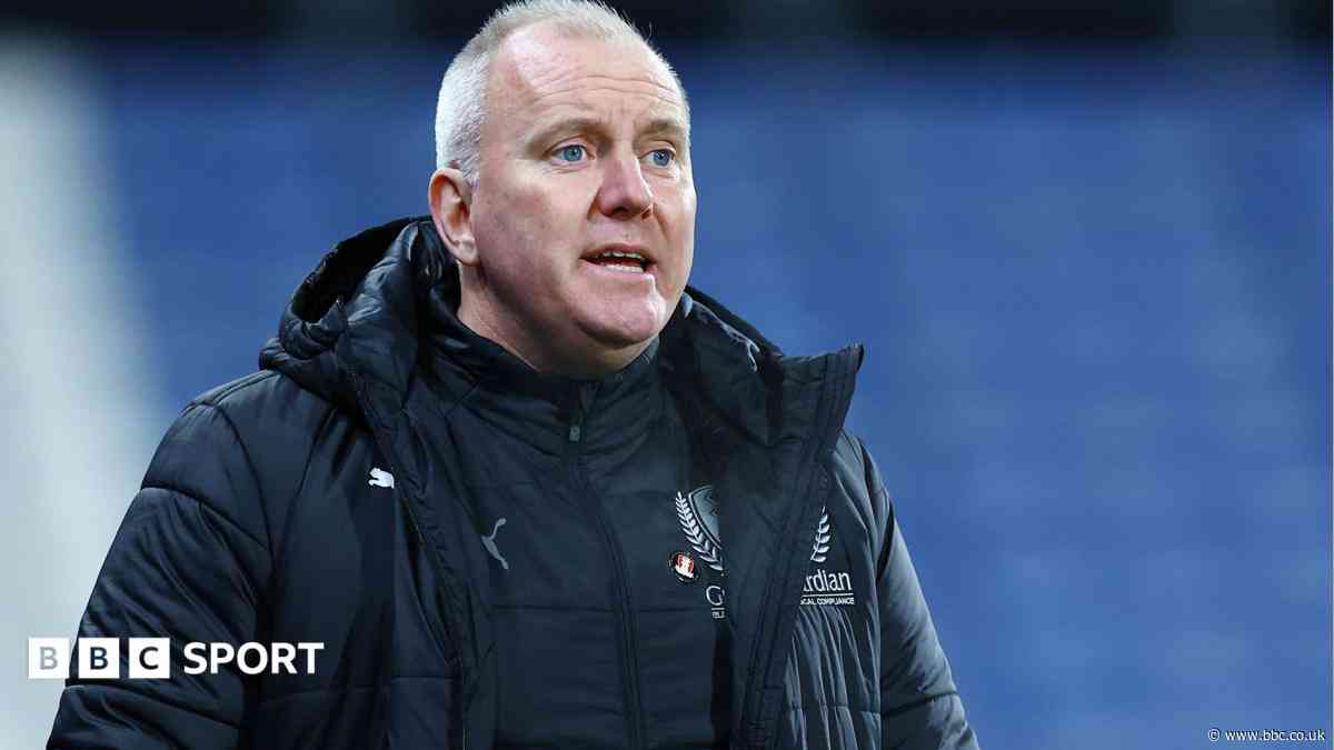 Sheff Wed appoint ex-Millers boss Hamshaw to staff