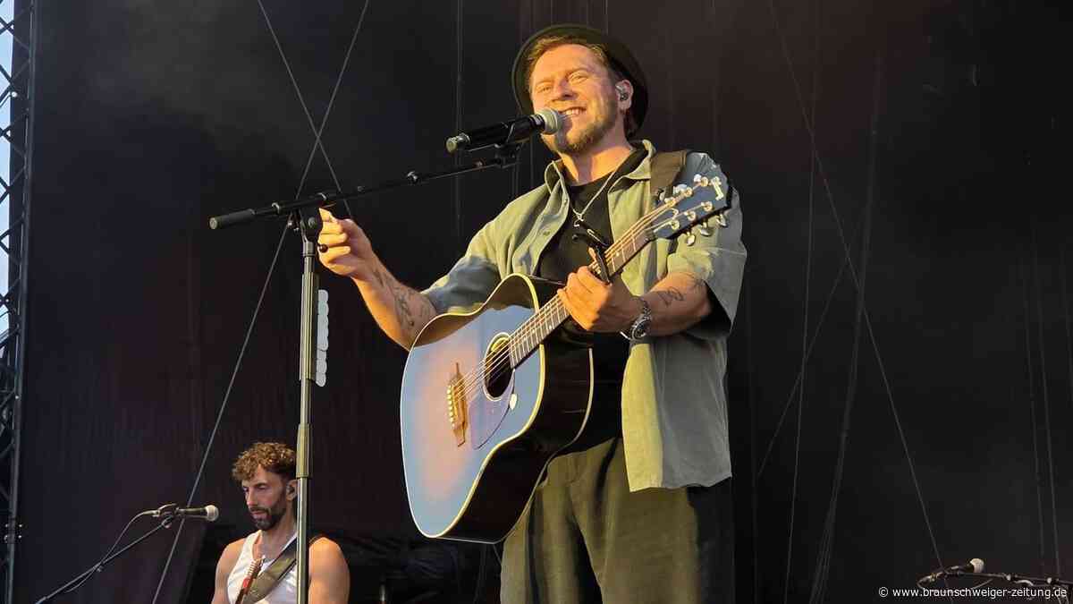 Johannes Oerding live im Harz: So schön war sein Konzert in Bad Harzburg