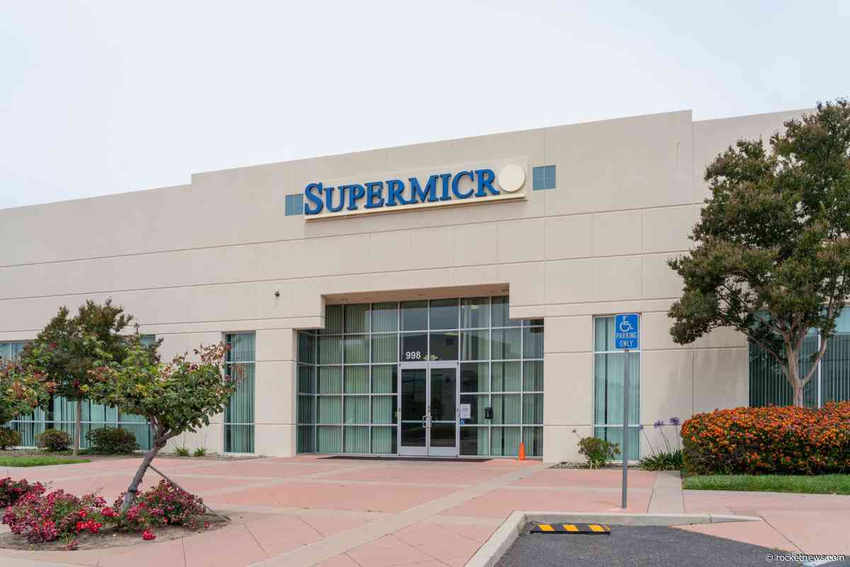 Why Wall Street Isn’t Buying Super Micro’s $60 Billion Backlog Quite Yet
