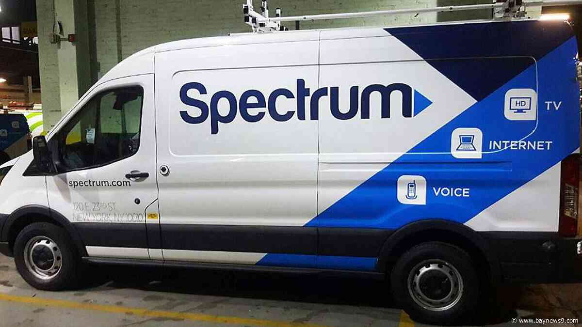Spectrum launches hurricane preparedness initiative for Manatee County students