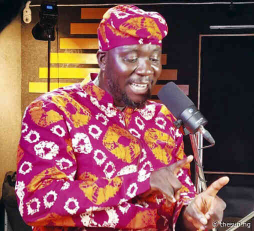 Lábúlé pays tribute to wife with special night of music, love
