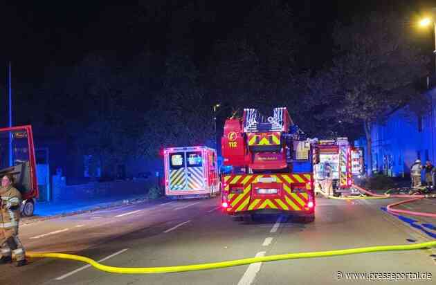 FW-RE: Wohnungsbrand in Recklinghausen-Süd: Eine Person durch Fenster gerettet und schwerstverletzt