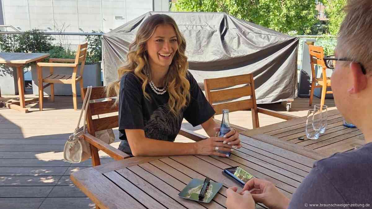 Leony lüftet Tour-Geheimnis: So war es backstage mit Robbie Williams