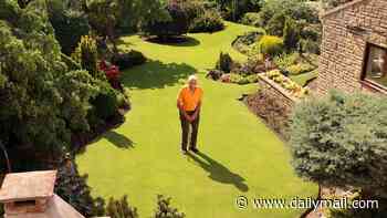 Heartwarming story of the man whose heatwave lawn will leave you green with envy. He's just lost his wife of 50 years and has had six new hips - but even the drought hasn't stopped Stuart creating perfection. So how DOES he do it?