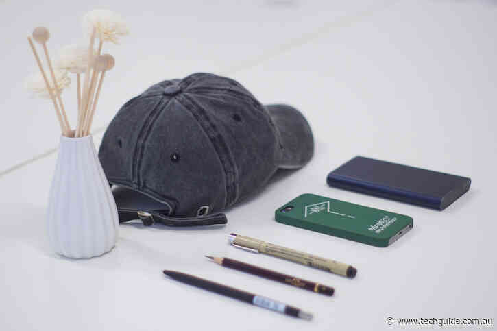 The Corporate Gift Guide: Best Tech Gift Ideas for Modern Workplaces