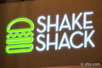 Shake Shack worker robbed restaurant, later returned to work: Court docs