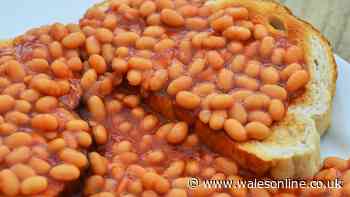 Beans on toast will be tastier if you heat them up with 1 simple ingredient chef loves