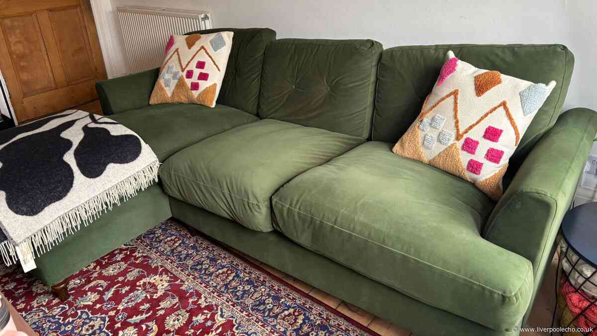 I cleaned my couch with baking soda and washing up liquid – one made it look and feel like new