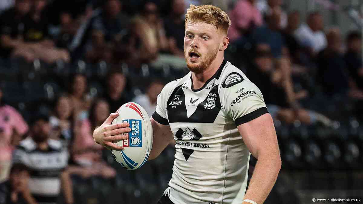 Andy Last fumes at disallowed Hull FC try and lack of clock and screen in 'horrible' watch