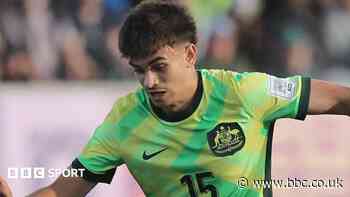 Swindon Town sign QPR midfielder Pearman on loan