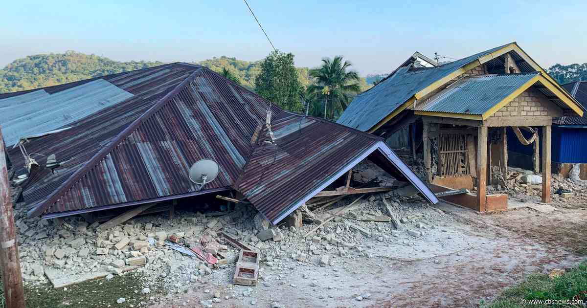 At least 5 dead after powerful earthquake strikes Indonesia