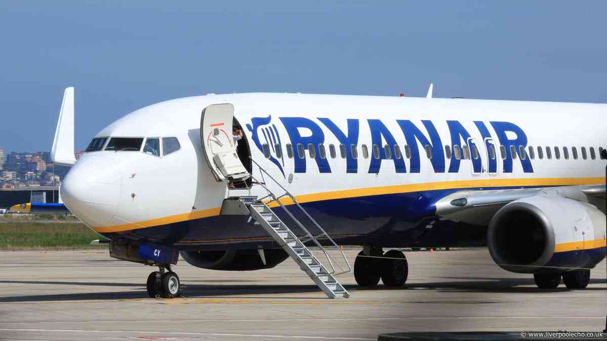 Ryanair passengers cautioned common mistake can trigger extra fee at airport