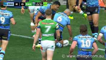 Trindall dislocates shoulder while scoring
