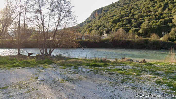 Perché nuotando nel fiume Acheronte ho pensato non alla morte, ma alla vita