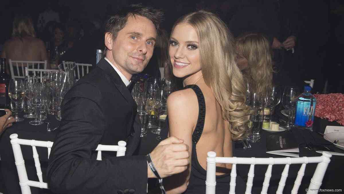 Muse frontman Matthew Bellamy seeks sole custody of kids in divorce from model wife