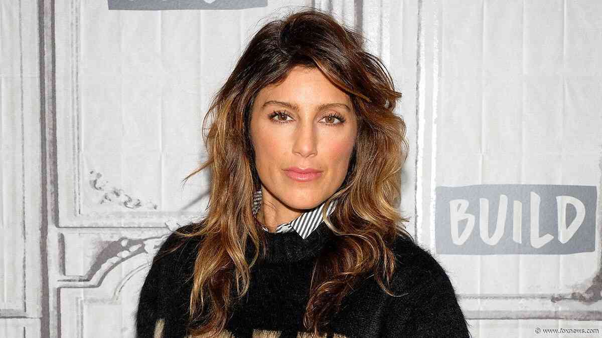 'Blue Bloods' star Jennifer Esposito says she walked away from Hollywood after years of rejection and ‘abuse’
