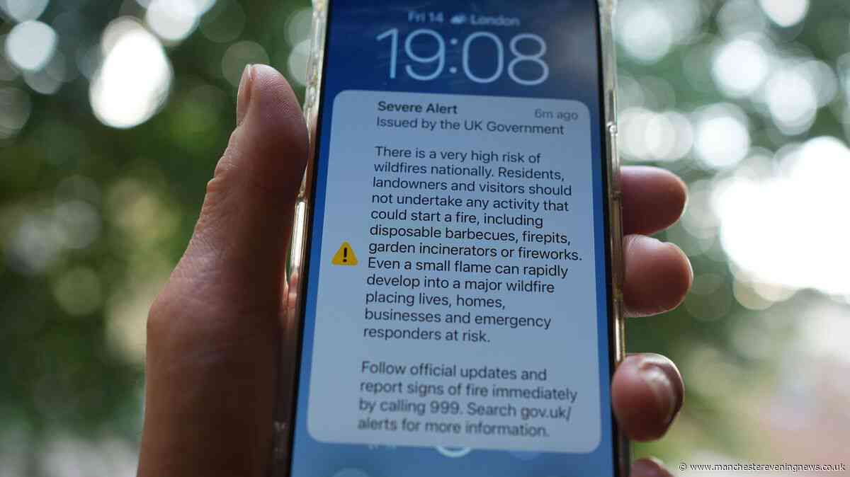 POLL: Should Andy Burnham's government have sent an alert to UK phones about wildfires?