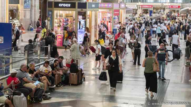 Vacanze sempre più corte e care, gli italiani tagliano i giorni di riposo: “Il periodo medio è sceso a 11 giorni”