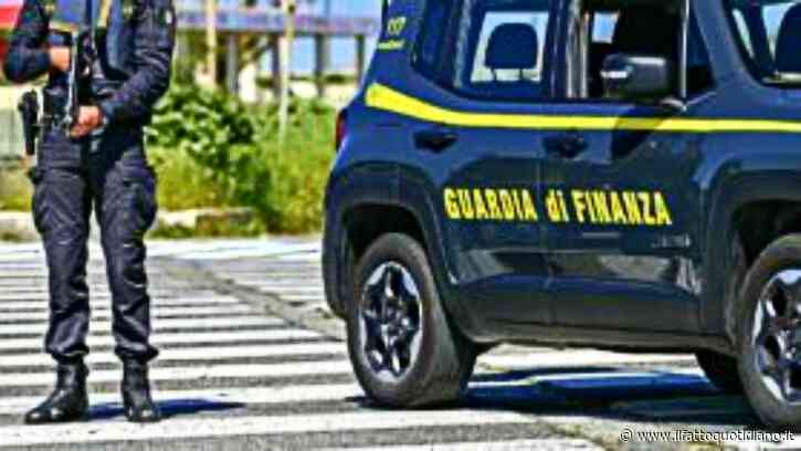 Gallipoli, blitz della Guardia di finanza sugli affitti brevi: 480 turisti in 70 appartamenti, oltre 48mila euro di multe